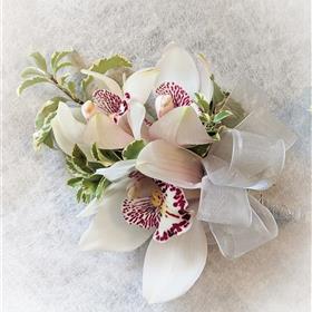 fwthumbCorsage Cymbidium Orchid.jpg